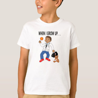 Docteur Boy de bande dessinée avec le T-shirt