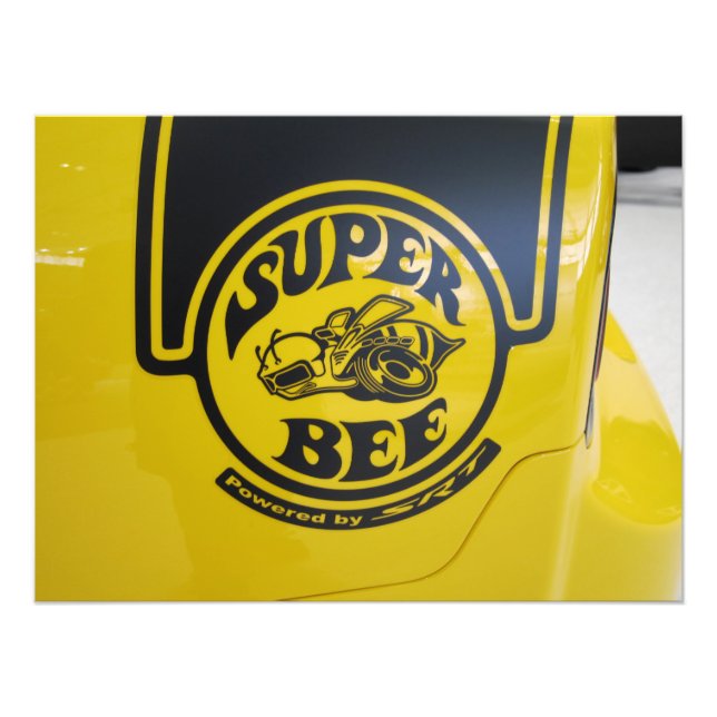 Dodge Charger SRT Super Bee Emblem Fotodruck (Vorne)