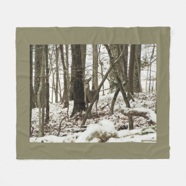 Doe Deer in the Snow Fleecedecke (Vorderseite (Horizontal))