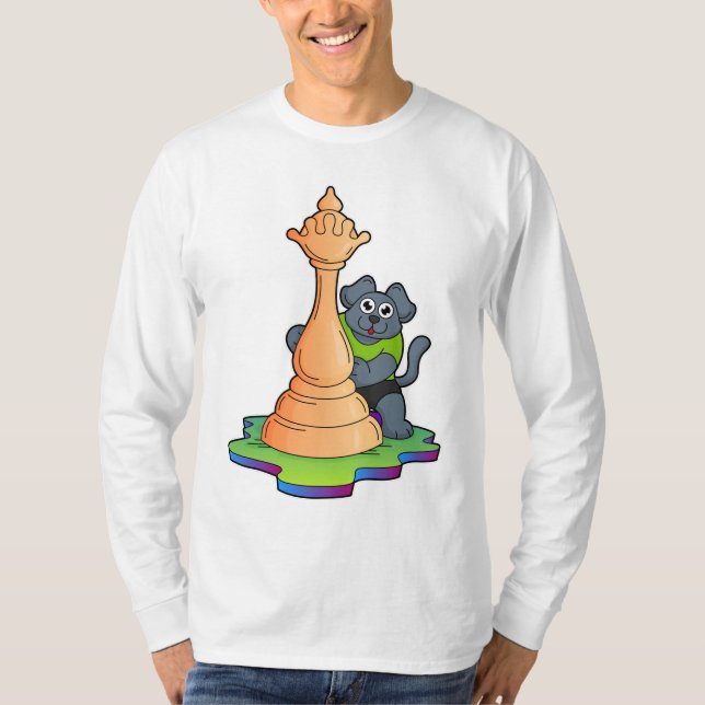 Dog at Chess with Chess piece Queen T-Shirt (Vorderseite)