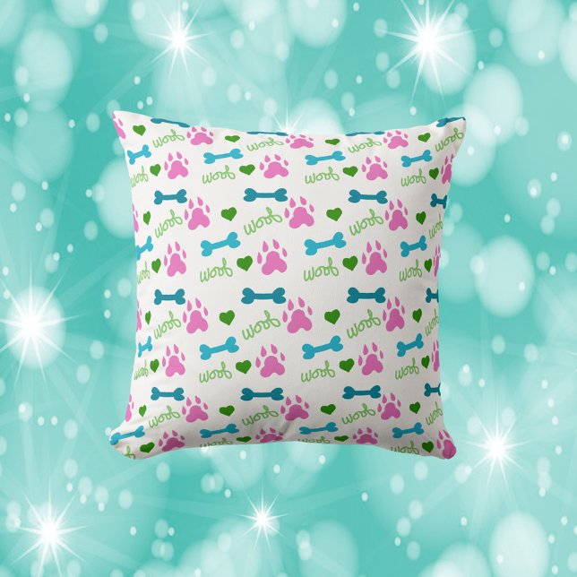 Dog Bone Woof Pink Aquamarin grün Kissen (A cute throw pillow featuring pink dog paws, blue bones and green woofs.)