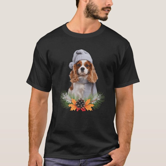 Dog Christmas Theme Cavalier King Charles Spaniel  T-Shirt (Vorderseite)