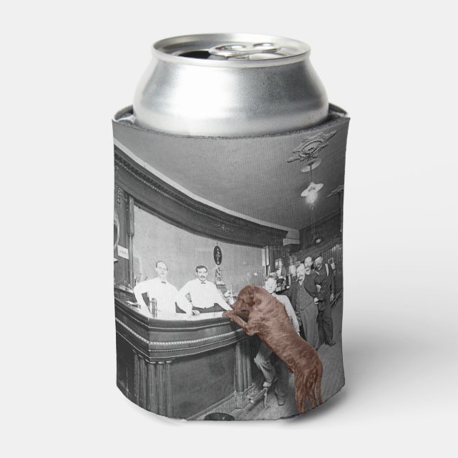 Dog Friendly Saloon Tavern Bar 1900 Fotograf Dosenkühler (Kanne Vorderseite)