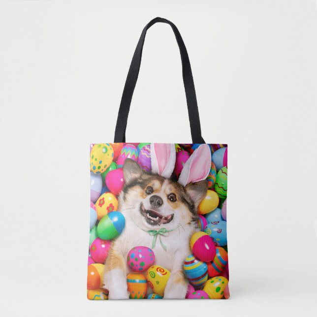 Dog Laying on Easter Eggs Tasche (Vorderseite)