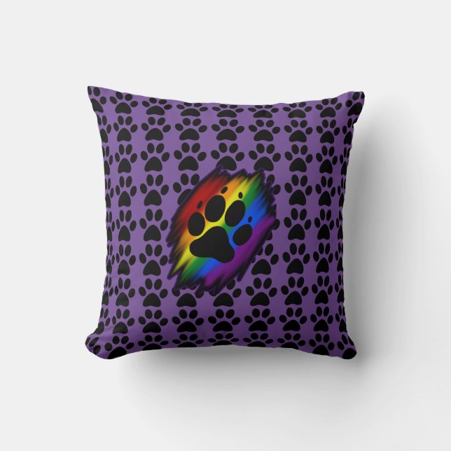 Dog lover's many paws rainbow pawprint purple kissen (Vorderseite)