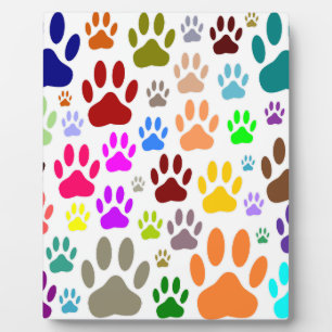 Dog Paw druckt überall Fotoplatte