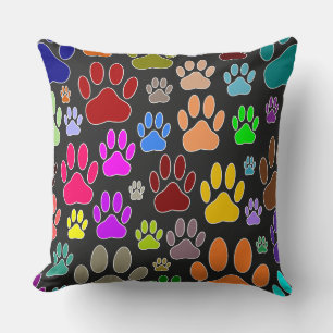 Dog Paw druckt überall Kissen