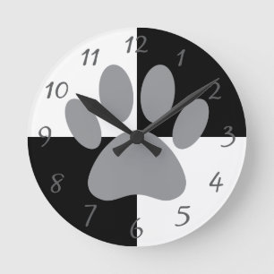 Dog Paw Print Black and White Custom Runde Wanduhr