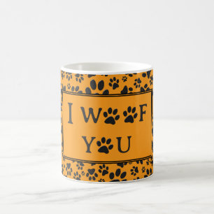 Dog Paws Black & White Polka Dot auf Dahlia Orange Kaffeetasse