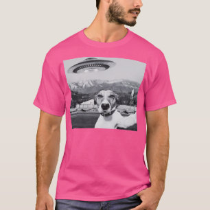 Dog Selfie Alien Raumschiff Ufo Berge Flugzeug Mil T-Shirt