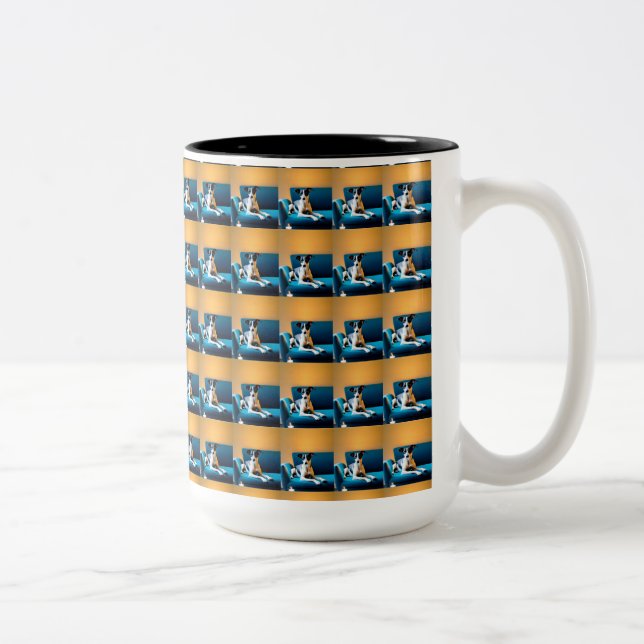 Dog Sitting On A Chair Zweifarbige Tasse (Rechts)