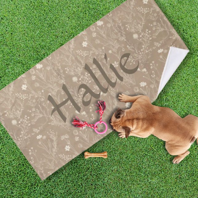 Dog Towel - Brown Botanical, Personalized Badehandtuch (Personalized Brown Botanical Pet Towel)