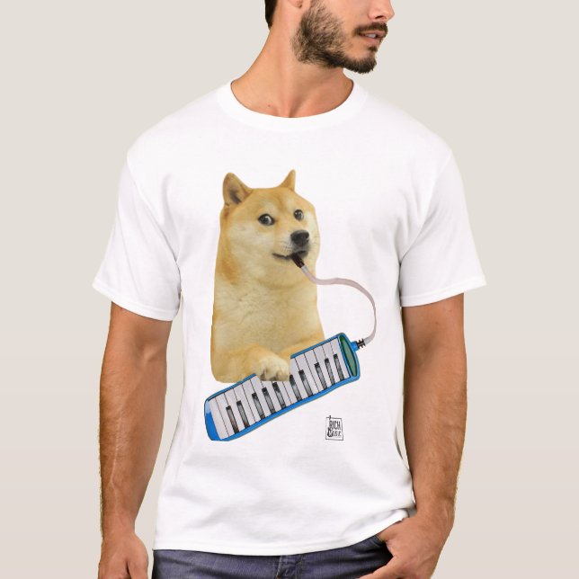 Doge Playing Melodica T-Shirt (Vorderseite)