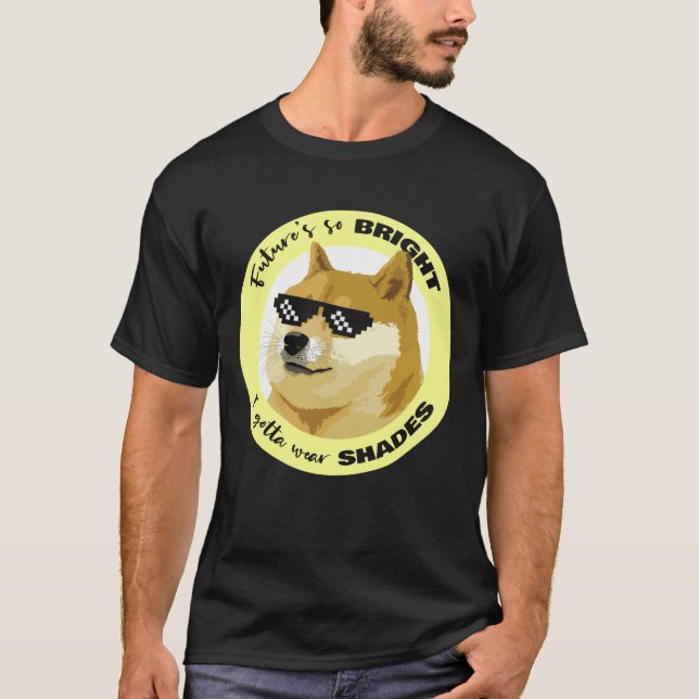 Dogecoin Future Sunglasses Börsenkrypto T-Shirt (Vorderseite)