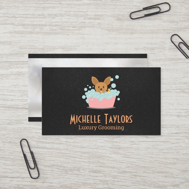 Doggie Baignade Grooming | Carte de visite en cuir (Devant/Arrière en situation)