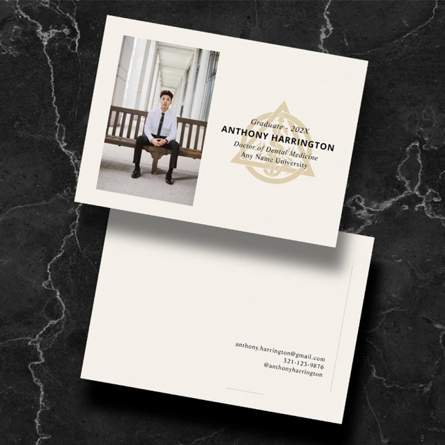 Doktor der Ankündigung von Denistry Black Gold (Von Creator hochgeladen)