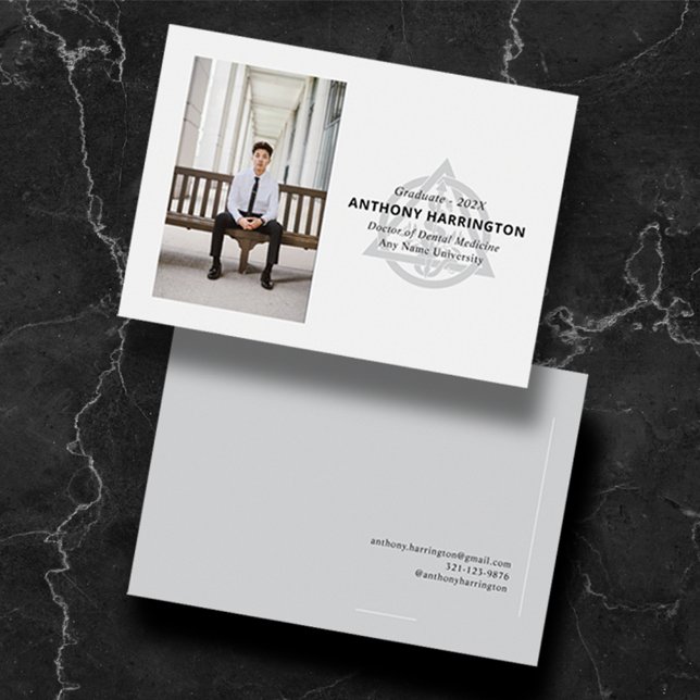 Doktor der Ankündigung von Denistry Black Gray (Von Creator hochgeladen)