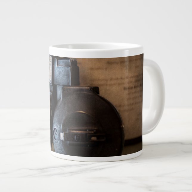 Doktor - Optometrie - Ein alter Phoropter Jumbo-Tasse (Vorderseite Rechts)