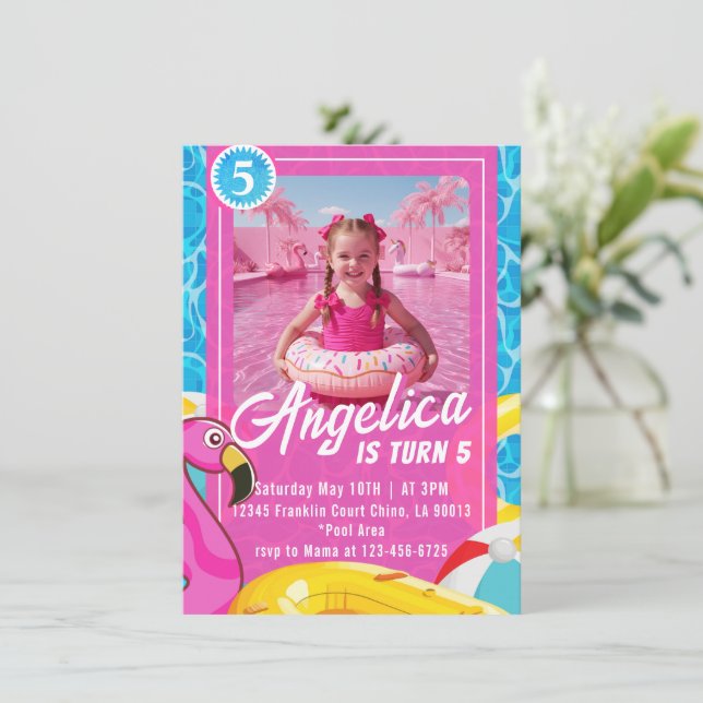 Doll Pink Fashion Pool Birthday Invitation Einladung (Stehend Vorderseite)