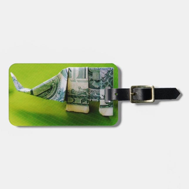 Dollar-Bill Origami Elephant auf grünem Hintergrun Gepäckanhänger (Vorderseite horizontal)
