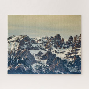 Dolomiten Italienische Berglandschaft mit Schnee