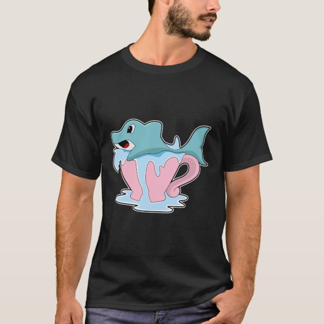 Dolphin mit Wasserball.PNG T-Shirt (Vorderseite)