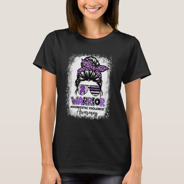 Domestic Violence Warrior Ribbon Purple Warrior Me T-Shirt (Vorderseite)