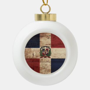 Dominikanische Republik-Flagge auf altem hölzerne Keramik Kugel-Ornament