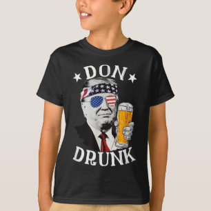 Don Betrunken Präsident Donald Trump trinkt Bier 4 T-Shirt
