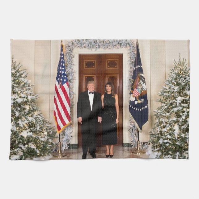 Donald & Melania Trumps Weihnachtsweißhaus Geschirrtuch (Horizontal)