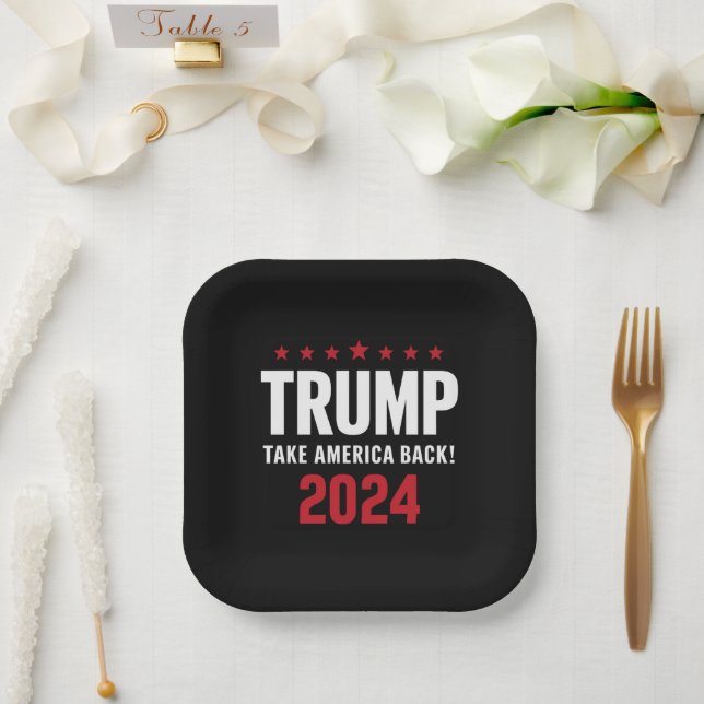 Donald Trump 2024 nimmt die Wahlen in Amerika zurü Pappteller (Hochzeit)