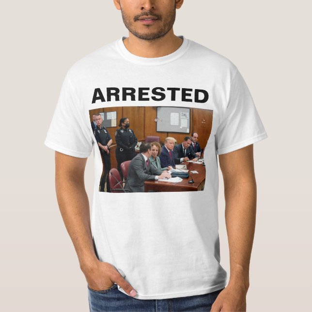 Donald Trump arrêté T-Shirt (Devant)