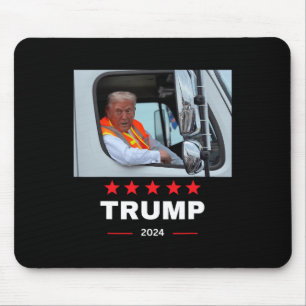 Donald Trump fährt in Garbage Truck Mousepad