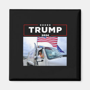 Donald Trump fährt in Garge Truck Shirt Garge Tee Magnet