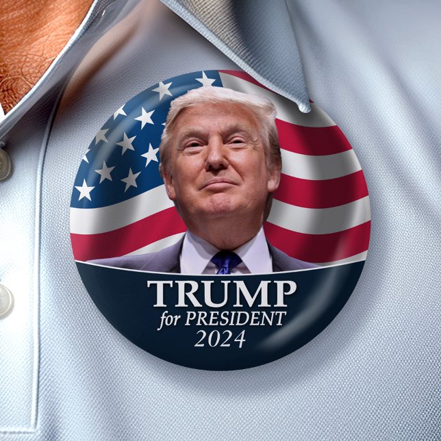 Donald Trump Foto - Präsident 2024 Button (Trump Campaign Button - Perfect for the next election rally)
