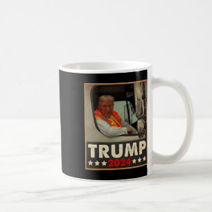 Donald Trump im Garagen-LKW-Team Garagen für Trump Kaffeetasse