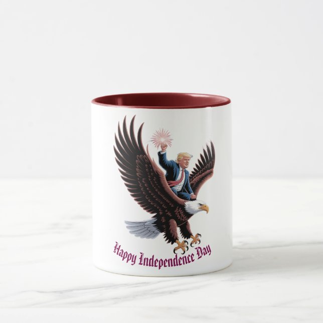 Donald Trump Riding Patriotic Eagle Art Custom Tasse (Zentrum)