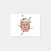Donald- TrumpVoodoo-Puppen-Button-Illustration