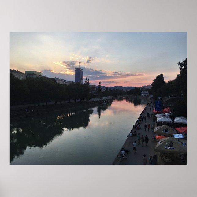 Donube Sunset Poster (Vorne)