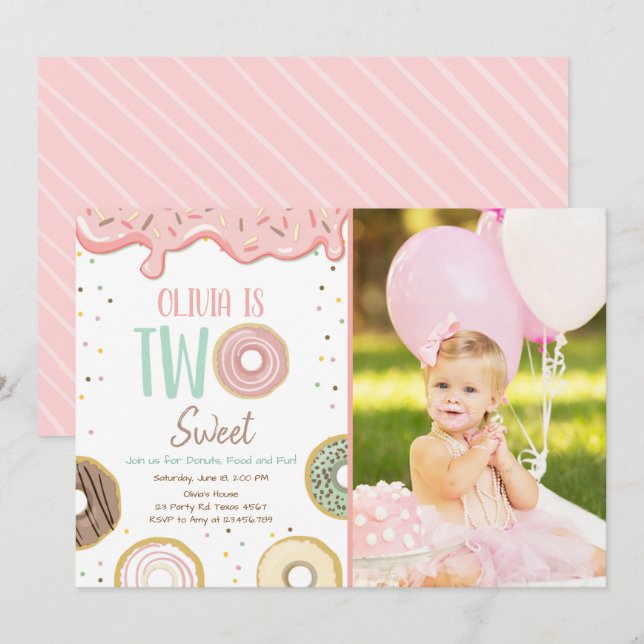 Donut Two Sweet Pink Doughnut Girl Birthday Party Einladung (Vorne/Hinten)