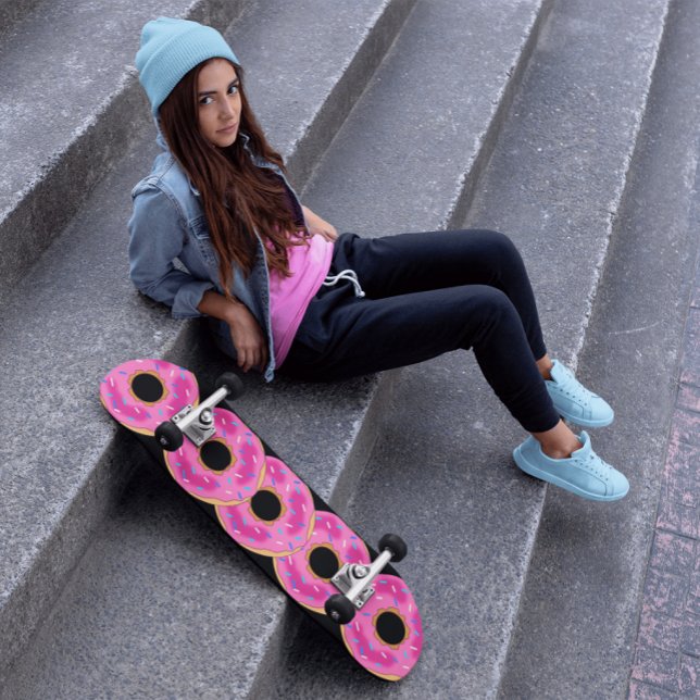 DONUTS PINK GIRLS SKATEBOARDS (Von Creator hochgeladen)