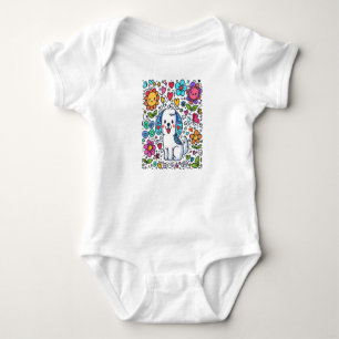 Doodle-Hund, Blumen, Herzen und Schmetterlinge Baby Strampler