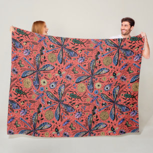 Doodle-Käfer auf Korallenrot Fleecedecke