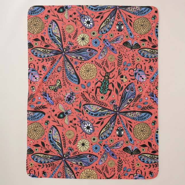 Doodle-Käfer auf Korallenrot Sherpadecke (Vorderseite)