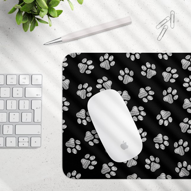 Doodle Paws, Hundepfähle, weiße Pasten Mousepad (Von Creator hochgeladen)