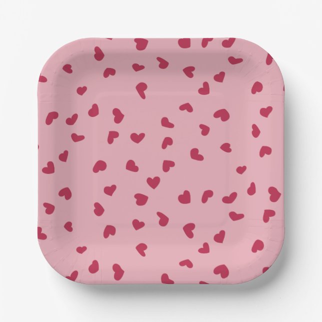 Doodles des roten Herzens auf rosa aufgetragen Pappteller (Vorderseite)