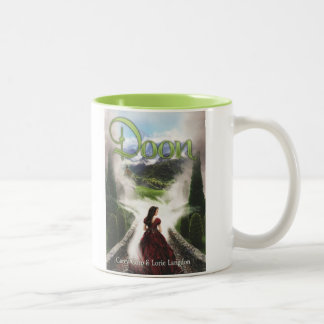 Doon: Behalten Sie Ruhe und kreuzen Sie die Brücke Zweifarbige Tasse