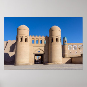 Doppeltürmiges Westtor - Khiva, Usbekistan Poster