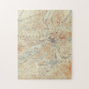 Dorf und Gebiet des Saranac Sees in Adirondacks