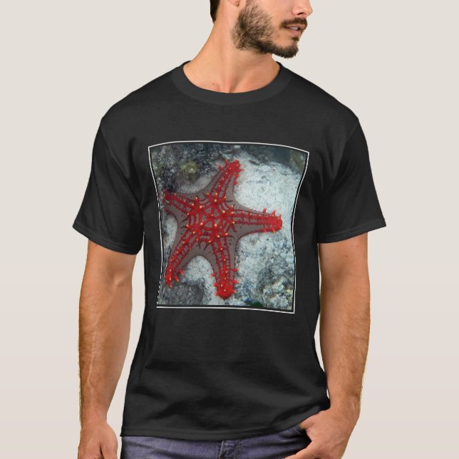 Dornenkrone Starfish auf dem Korallenriff T-Shirt (Vorderseite)